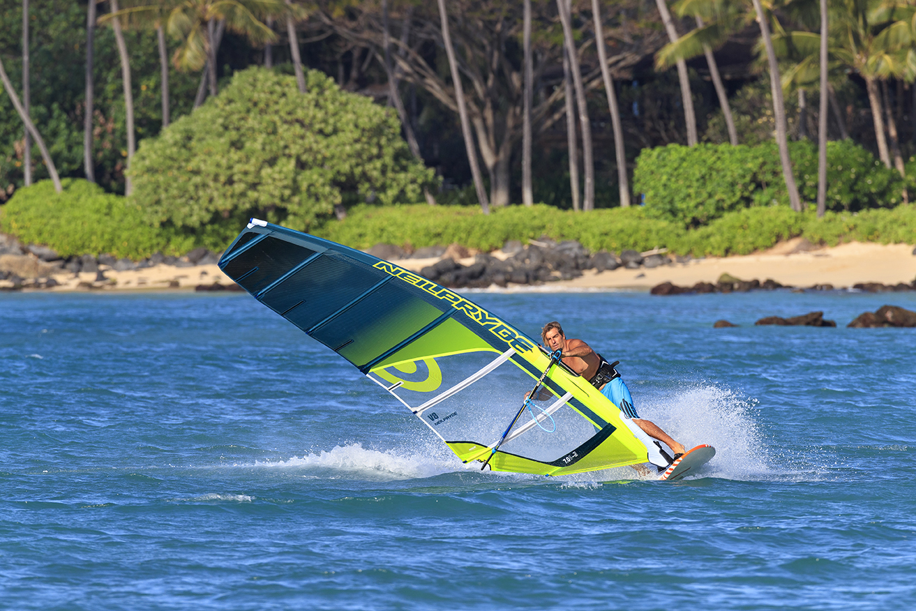 V8 Neilpryde 2018 albeau windsurfing karlin 2